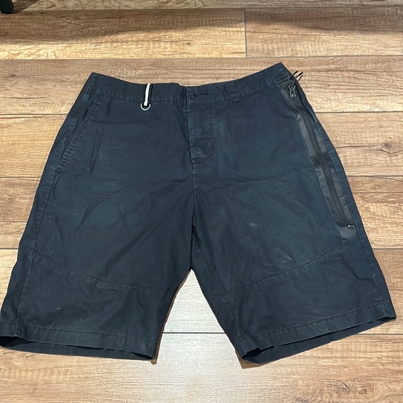 Black button up nike shorts - Picture 1 of 3